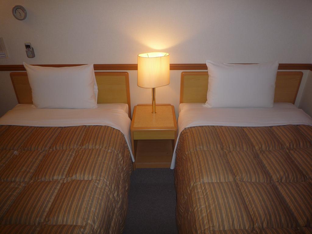 Toyoko Inn Hiroshima Heiwa-Odori Екстер'єр фото